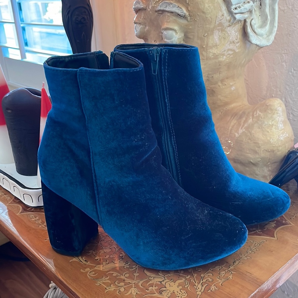 Blue velvet ankle boots